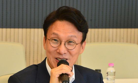 모두발언하는 김민석 전 총리