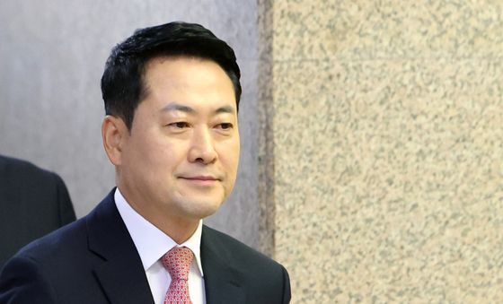 최고위 참석하는 장동혁 대표