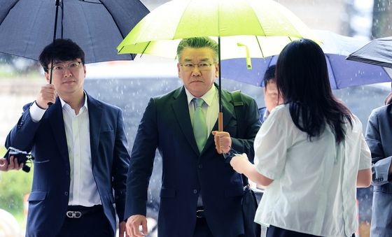 영장심사 출석하는 유병호 전 감사원 사무총장