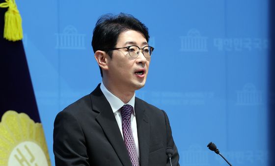 '선피아 방지 3법' 발의 기자회견하는 주진우 의원