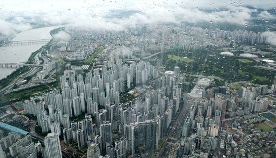 초고가만 웃었다…서울 아파트 시장 '부의 양극화' 뚜렷