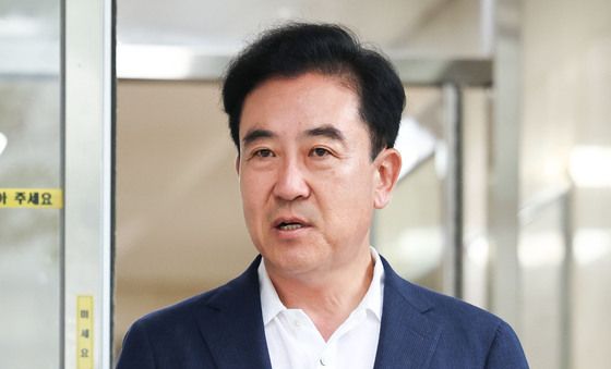 특검 출석하는 윤희근 전 경찰청장