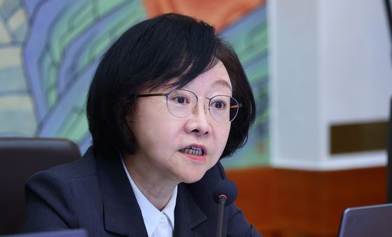 발언하는 오유경 식약처장