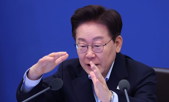 국무회의 발언하는 이재명 대통령