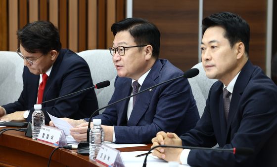 연석회의서 발언하는 정점식 원내대표