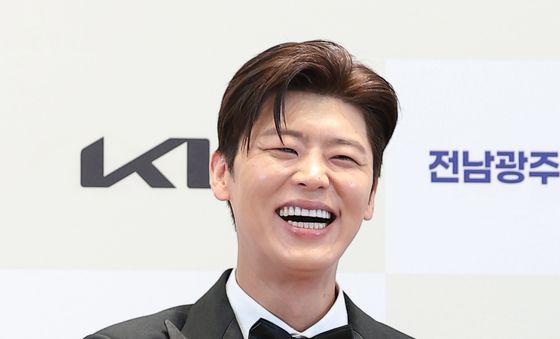 박지현 '방송광고페스티벌' 야호