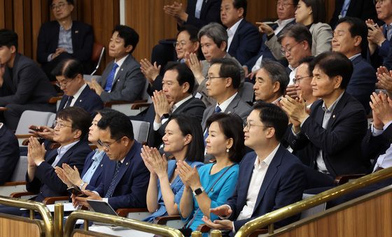 형소법 개정안 공청회 참석한 민주당 의원들