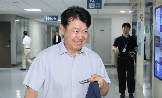 국토위 당정 참석하는 복기왕
