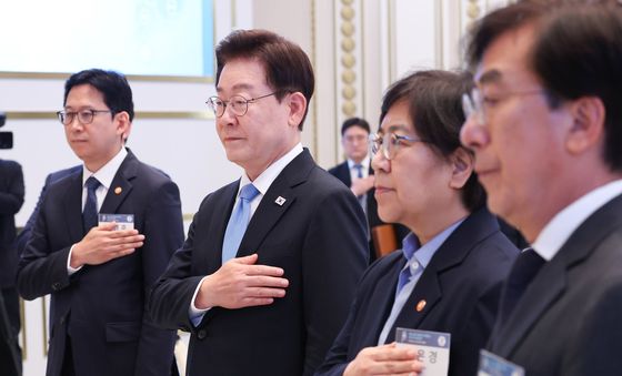 이재명 대통령, 지역·필수·공공의료 간담회