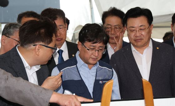 용인 반도체 국가산단 찾은 김성환 기후부 장관