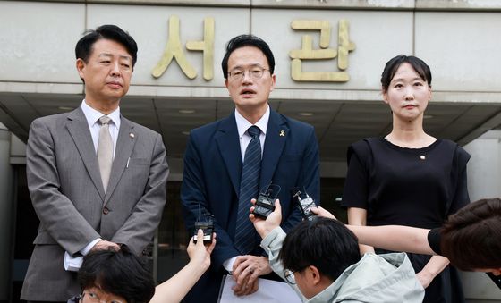 오세훈 시장 엄정 판결 촉구하는 더불어민주당 의원들
