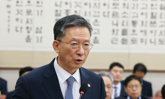 정성호 장관, 법사위 업무보고