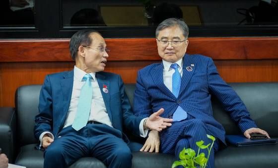 조현 외교장관, 베트남 외교장관과 회담