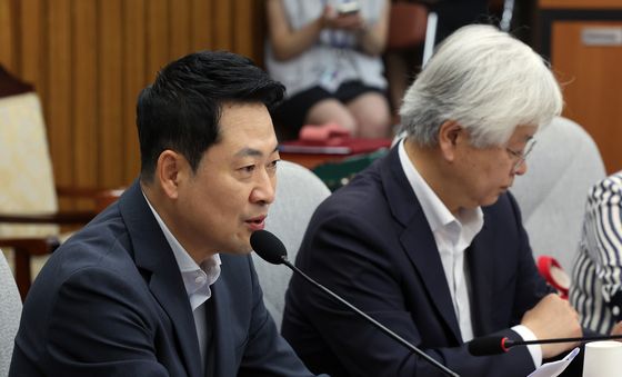 인사말하는 장동혁 대표