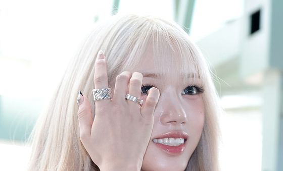 미야오 수인, 인형의 미소