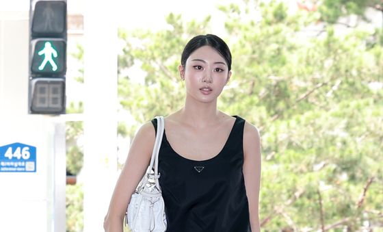 미야오 가원, 자체발광