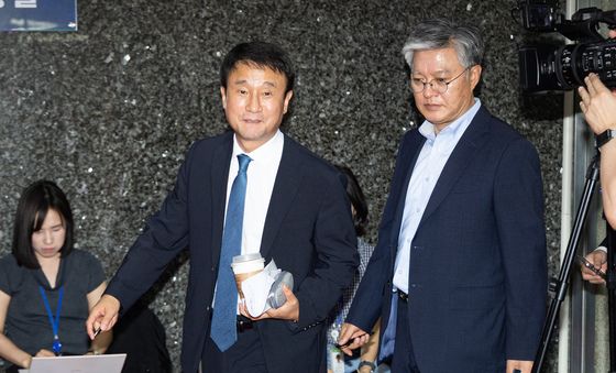 의총 참석하는 한병도