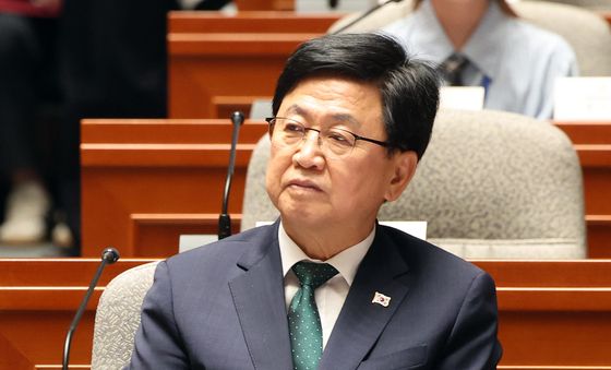 어린이 국회 자리한 최교진 장관