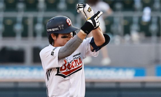 두산 박찬호, 안타 세리머니