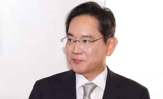 AI 서밋 참석한 이재용 회장