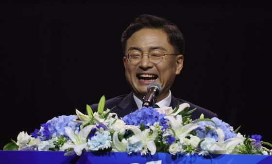 수락연설하는 신장식 조국혁신당 신임 당대표