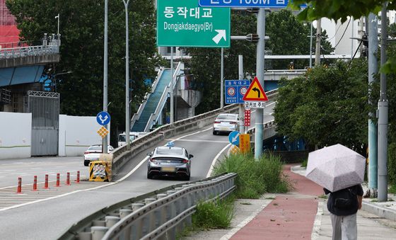 성수대교 이어 동작대교도 단차 발견