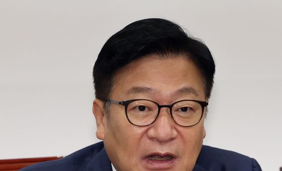 모두발언하는 정점식 원내대표