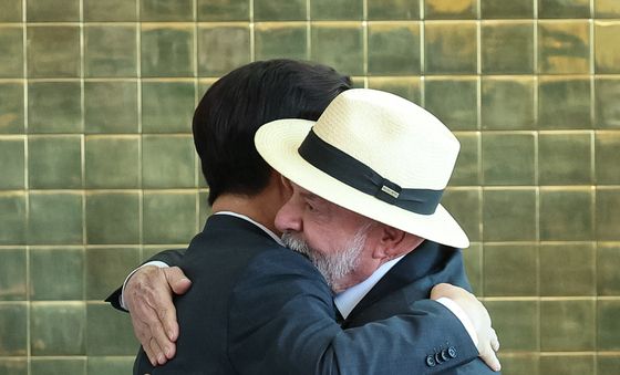 한·브라질 공동언론발표 마친 이재명 대통령