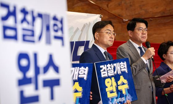 김준형 원내대표, 조국혁신당 의원총회 모두발언