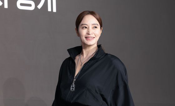 살 쏙 빠진 김혜수