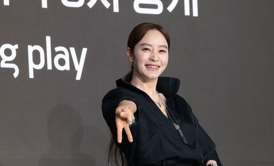 김혜수 '지금 불륜이 문제가 아닙니다' 야호