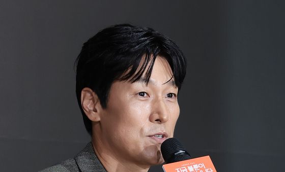 인사말 하는 김재철