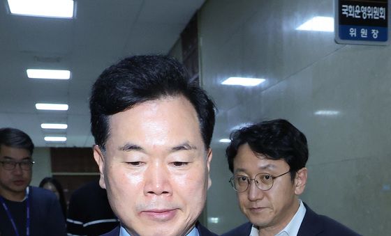 여야 원내수석, 회동 종료