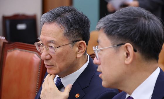 대화하는 정성호·노경필