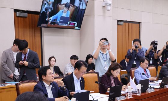 안건조정위 회부되는 형사소송법 개정안