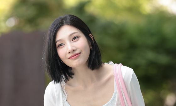 조이, 예쁨 만개