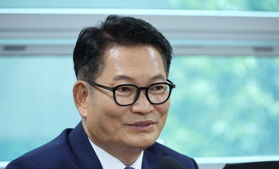 인사말하는 송영길 의원