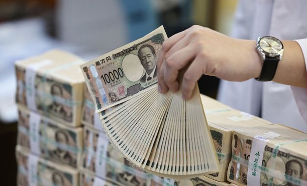 엔화 약세, 환전 규모 1년 7개월 만에 최대