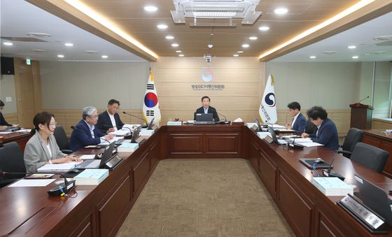 방송미디어통신위원회 제26차 전체회의