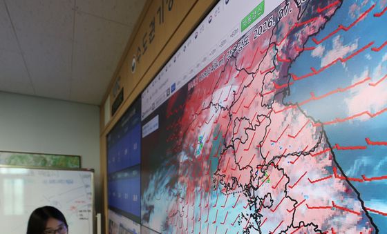 전국 강한 소나기…남부 장맛비, 일요일 수도권 첫 상륙