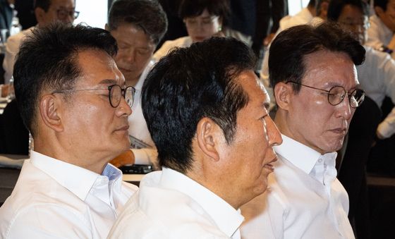 국회의원 워크숍 참석한 민주당 차기 당권주자들