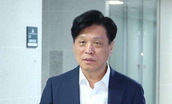 조승래 위원장, 세제개편안 당정 참석