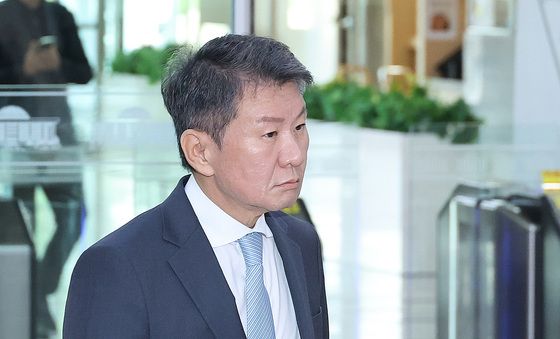 청문회 출석하는 정몽규