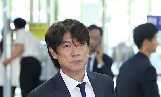 홍명보, 축구협회 현안 청문회 출석