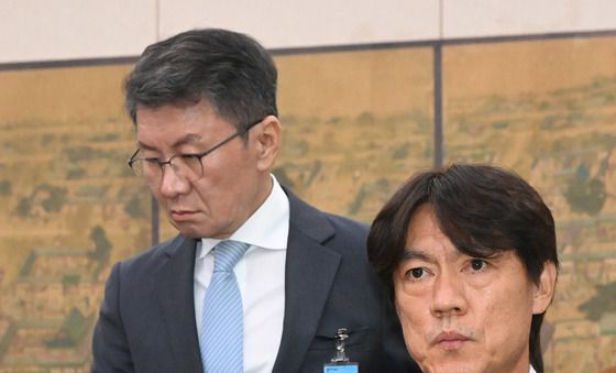 대한축구협회 청문회서 만난 정몽규·홍명보