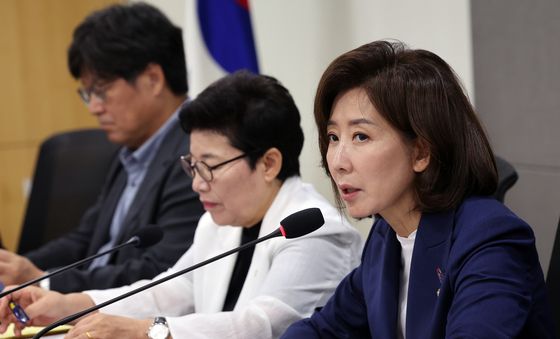 인사말하는 나경원 의원