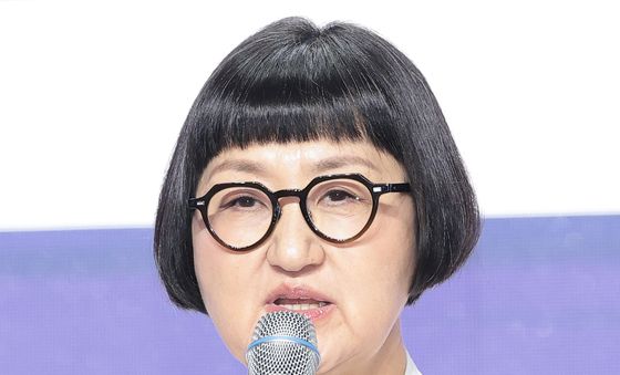 인사말 하는 노희영 대표