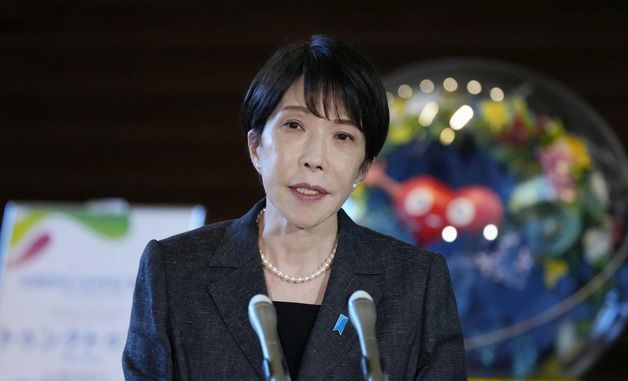 [포토] 구마모토 지진 관련 기자회견 하는 다카이치