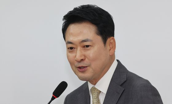 선관위 특검법 관련 기자회견하는 장동혁 대표