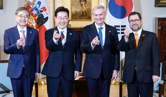 기념촬영 하는 한·칠레 정상